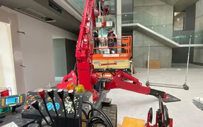 Lavori con operatore 8 Montaggio ascensore