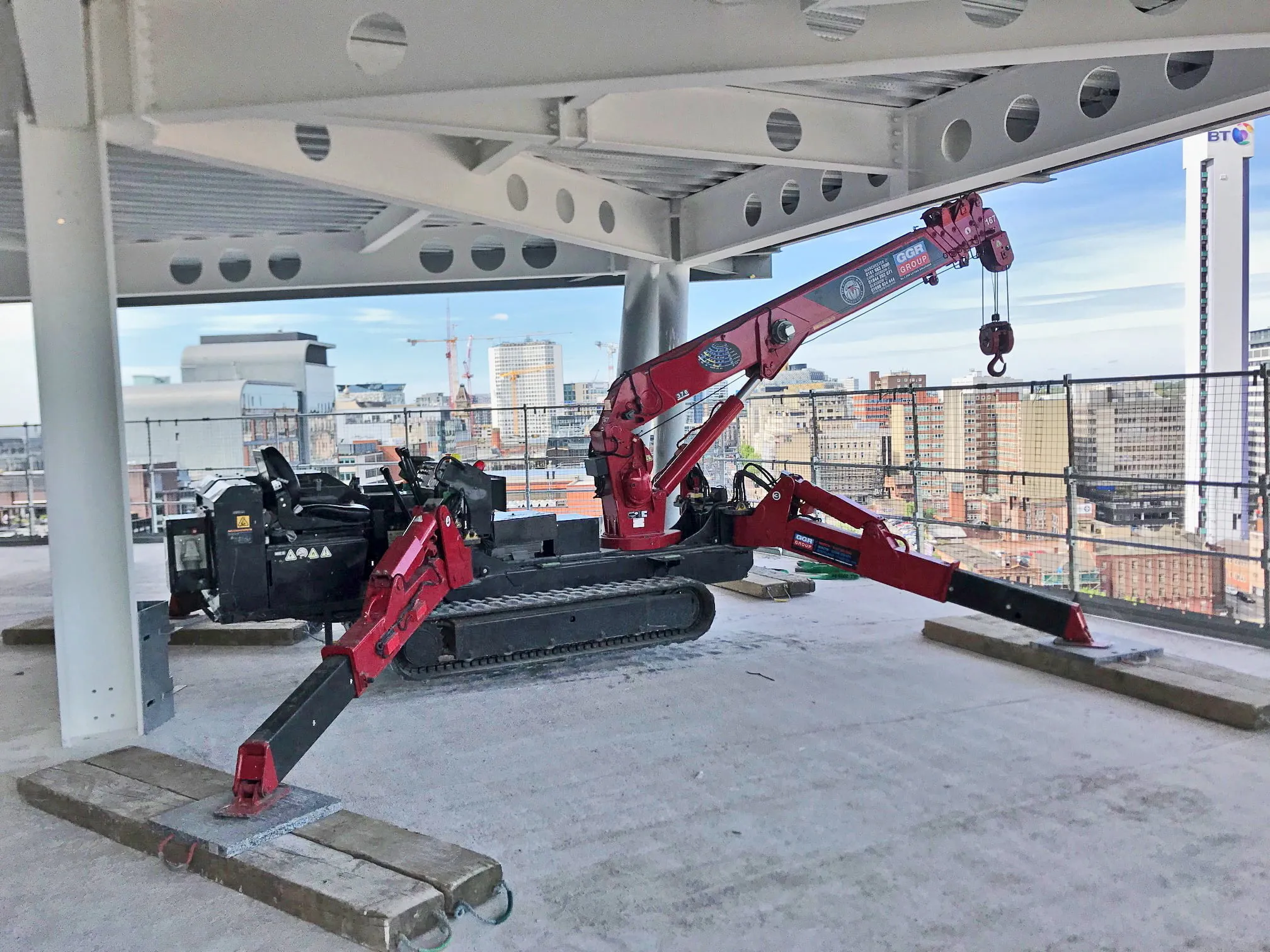 URW-376 (2,9 t x 2,5 m) 8 URW-376 (2,9 t x 2,5 m) - immagine 8