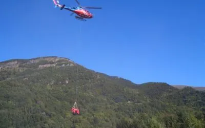 Lavori con operatore 6 La minigru URW 094 VOLANTE