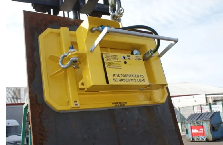 SQUAREBACK - SKDS1KB (245-340-990 kg) 3 SQUAREBACK - SKDS1KB (245-340-990 kg) - immagine 3